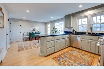 51 Como Rd, Boston, MA 02136 - Photo 9