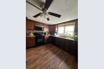 6 Marvel St, Taunton, MA 02780 - Photo 5