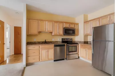80 N Warren St #31, Woburn, MA 01801 - Photo 5