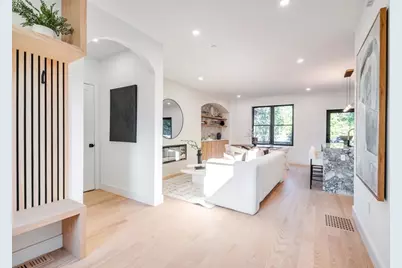 290 Watertown St #C, Newton, MA 02458 - Photo 3