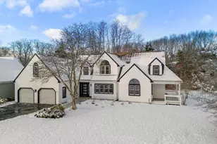 24 Country Club Dr, Plymouth, MA 02360 - Photo 37