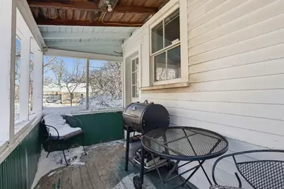 9 Elmwood St, Salisbury, MA 01952 - Photo 31