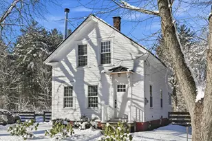 9 Elmwood St, Salisbury, MA 01952 - Photo 1