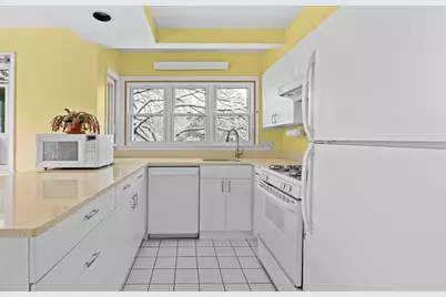 28-30 Winslow St #30, Cambridge, MA 02138 - Photo 5