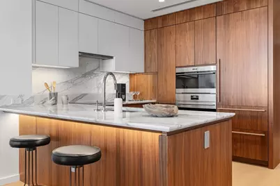 682 Atlantic Ave #39L, Boston, MA 02111 - Photo 7