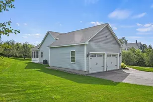 291 Pearl Hill Rd, Fitchburg, MA 01420 - Photo 33