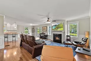 291 Pearl Hill Rd, Fitchburg, MA 01420 - Photo 5