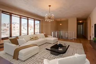 11 Ocean View Dr, Gloucester, MA 01930 - Photo 3