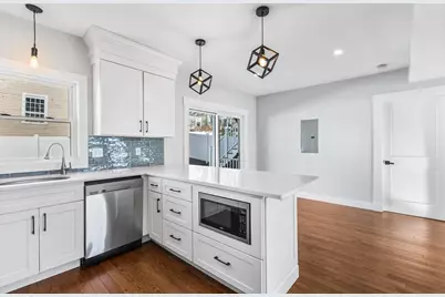 40 Seaview Ave #1, Winthrop, MA 02152 - Photo 3