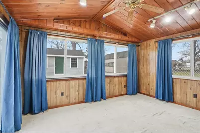 41 Lorchris St, Leominster, MA 01453 - Photo 15