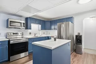 9 Shadowbrook Ln, Milford, MA 01757 - Photo 7