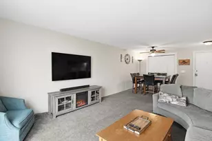 9 Shadowbrook Ln, Milford, MA 01757 - Photo 3