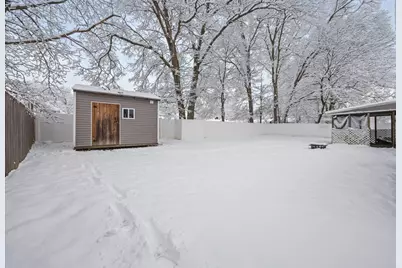 21 Ellen Rd, Brockton, MA 02302 - Photo 15