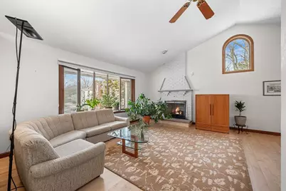 90 Sunnyside Ave, Reading, MA 01867 - Photo 5