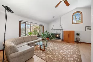 90 Sunnyside Ave, Reading, MA 01867 - Photo 5