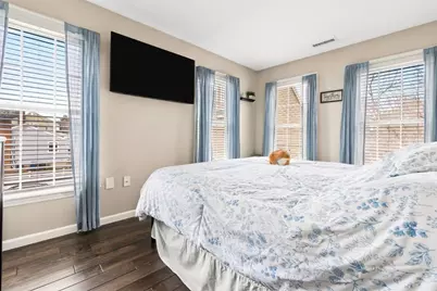 98 Poplar #2, Danvers, MA 01923 - Photo 17