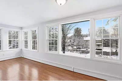 10 Franklin St, Medway, MA 02053 - Photo 25