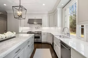 81 Montvale Rd, Weston, MA 02493 - Photo 13