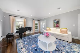 81 Montvale Rd, Weston, MA 02493 - Photo 3