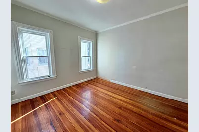 21 Oakland Ave #2, Everett, MA 02149 - Photo 11