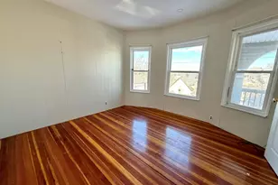 21 Oakland Ave, Everett, MA 02149 - Photo 15