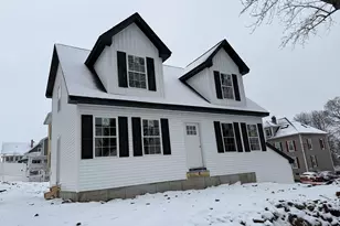 5 Richman St, Clinton, MA 01510 - Photo 3