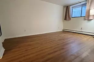 34 Kinross Rd, Boston, MA 02135 - Photo 15