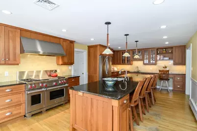 3 Garden Road, Wellesley, MA 02481 - Photo 3