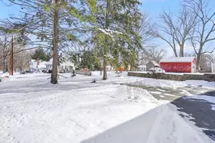 240 Morton St, West Springfield, MA 01089 - Photo 5