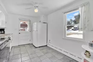 240 Morton St, West Springfield, MA 01089 - Photo 21