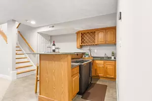 70 Sylvan St, Melrose, MA 02176 - Photo 17