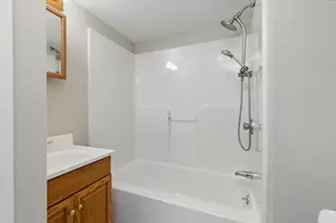 201 Broadway, Haverhill, MA 01832 - Photo 21