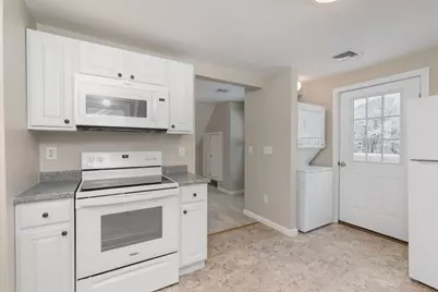 201 Broadway #2, Haverhill, MA 01832 - Photo 9