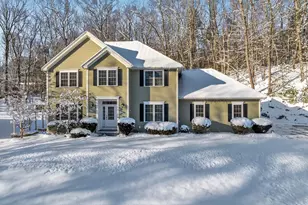 4 Erins Way, Holden, MA 01520 - Photo 1