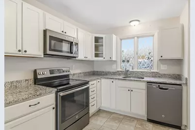 153 Porter Lake Drive #153, Springfield, MA 01106 - Photo 5