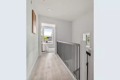 602 Canterbury #10, Boston, MA 02131 - Photo 9