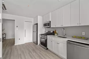 602 Canterbury, Boston, MA 02131 - Photo 7