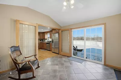 85 Red Fox Dr, Agawam, MA 01030 - Photo 5