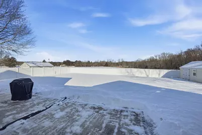 85 Red Fox Dr, Agawam, MA 01030 - Photo 25