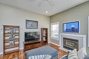 1014 Gazebo Cir, Reading, MA 01867 - Photo 11