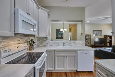 1014 Gazebo Circle #1014, Reading, MA 01867 - Photo 3