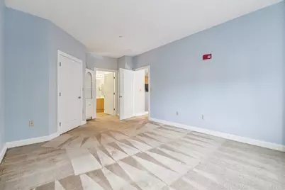 527 Pawtucket #207, Lowell, MA 01854 - Photo 15