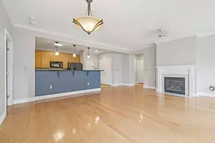 527 Pawtucket, Lowell, MA 01854 - Photo 3