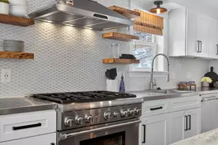 409 Norfolk St, Cambridge, MA 02139 - Photo 9