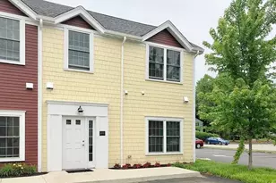 54 Loomis St, Bedford, MA 01730 - Photo 11