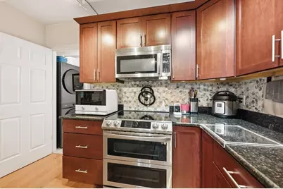 63 Atlantic #5D, Boston, MA 02110 - Photo 7