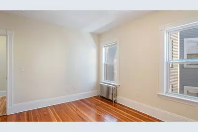 32 Robinson St #1, Boston, MA 02122 - Photo 21