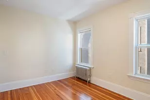 32 Robinson St, Boston, MA 02122 - Photo 21