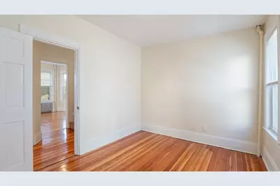 32 Robinson St #1, Boston, MA 02122 - Photo 13