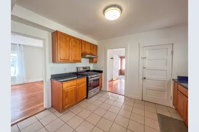 1146 Chestnut St, Newton, MA 02464 - Photo 13